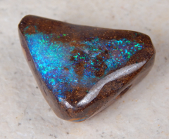 Boulder Opal am Band - Video