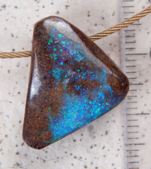 Boulder Opal am Band - Video