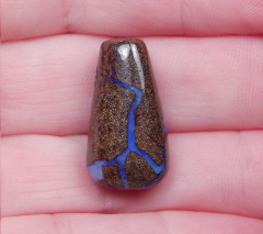 Boulder Opal am Band - Video