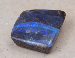 Boulder Opal am Band - Video