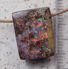 Boulder Opal am Band - Video