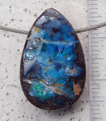 Boulder Opal am Band - Video