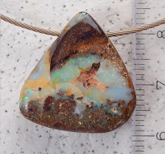 Boulder Opal am Band - Video