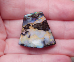 Boulder Opal am Band - Video