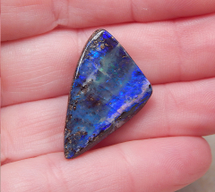 Boulder Opal am Band - Video