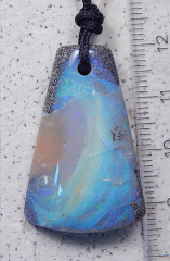 Boulder Opal am Band - Video