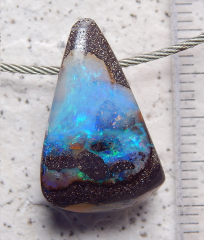 Boulder Opal am Band - Video