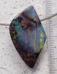 Boulder Opal am Band - Video