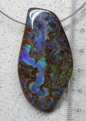Boulder Opal am Band - Video
