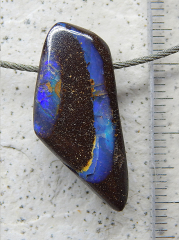 Boulder Opal am Band - Video