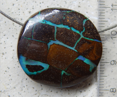 Boulder Opal am Band - Video