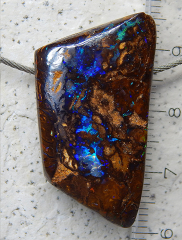 Boulder Opal am Band - Video