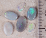 Parcel mit 6 Opalen aus Lightning Ridge